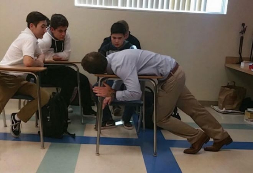 22 strange and ridiculous poses in which these people-yogis were caught