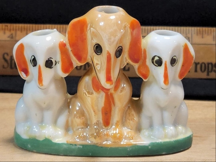 22 strange antiques that raise a lot of questions