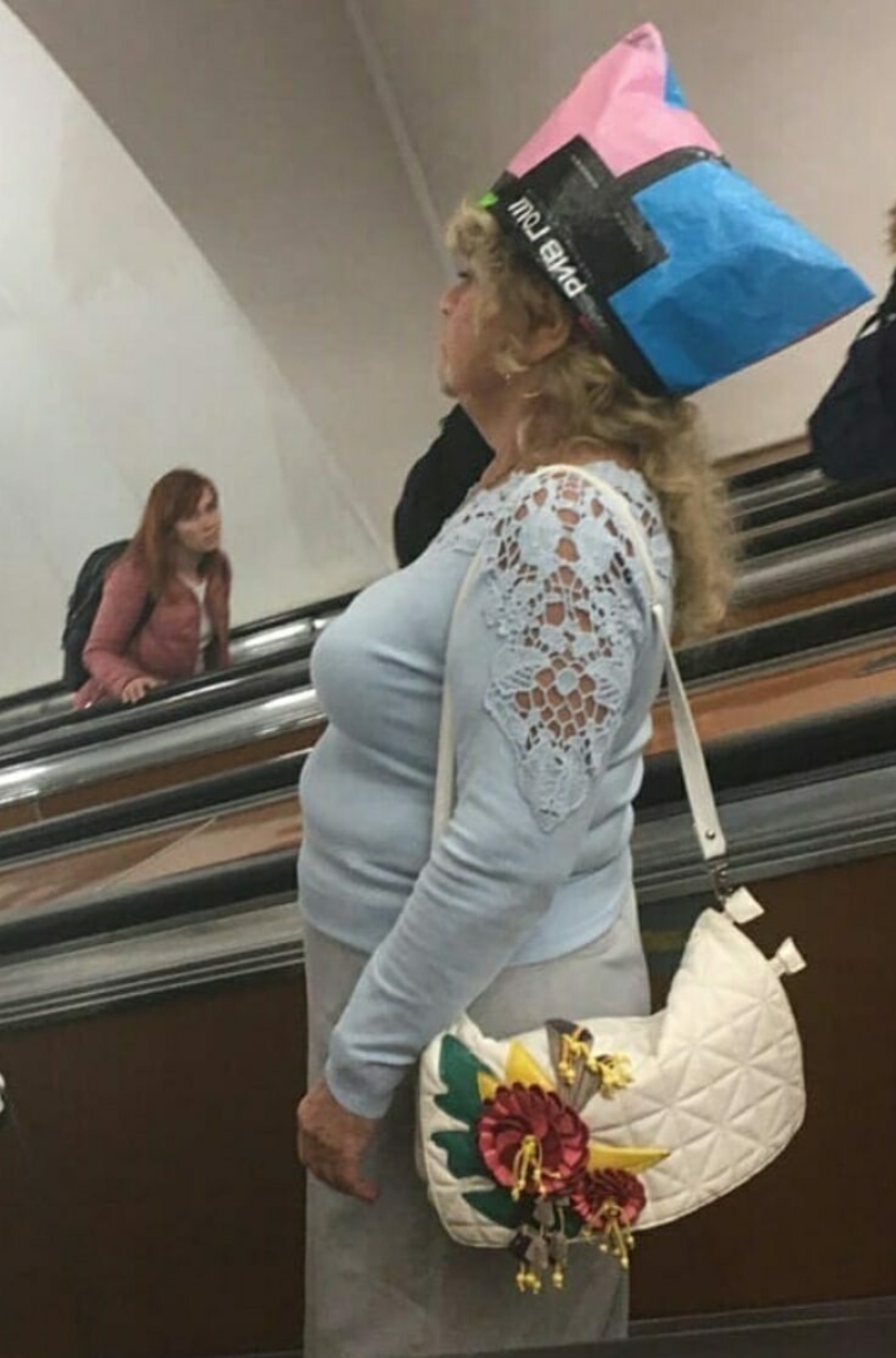 22 stylish passengers of the St. Petersburg metro