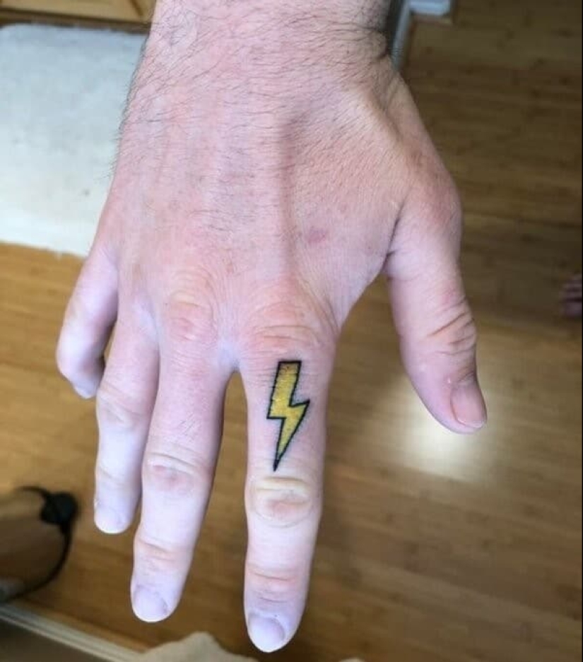 22 tattoos, each of which has a whole story behind it 22 tattoos, each of which has a whole story behind it