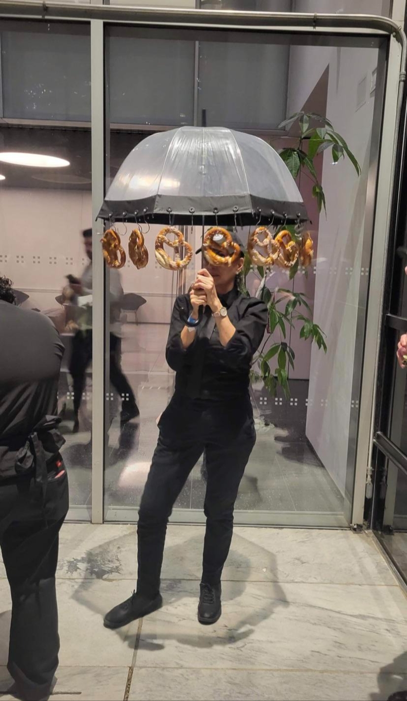 22 Times Restaurants Served Their Meals In A Way That Wowed Customers 22 Times Restaurants Served Their Meals In A Way That Wowed Customers