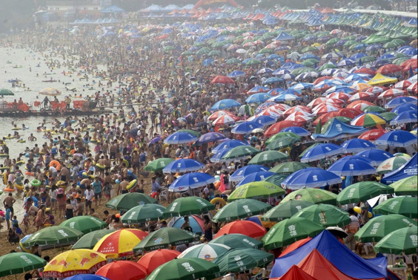 23 shocking photos about how many people there are in China