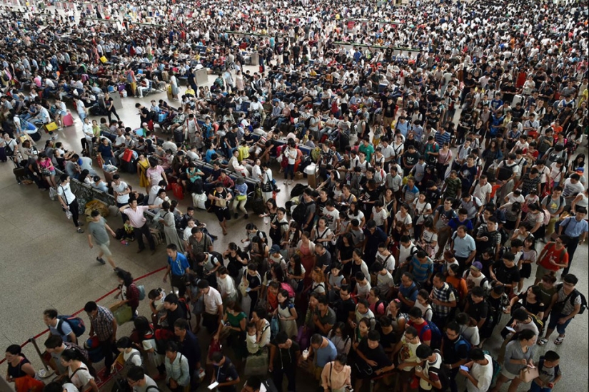 23 shocking photos about how many people there are in China