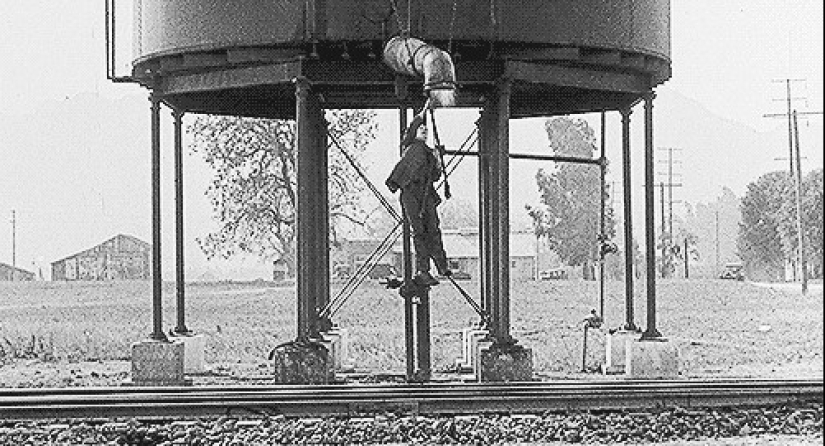 23 wild "secrets" of old Hollywood movies that are shocking today 23 wild "secrets" of old Hollywood movies that are shocking today