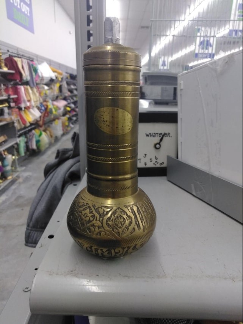 24 interesantes, pero oscuro sujeto, el cual tuve que pedir en la Red 24 interesantes, pero oscuro sujeto, el cual tuve que pedir en la Red