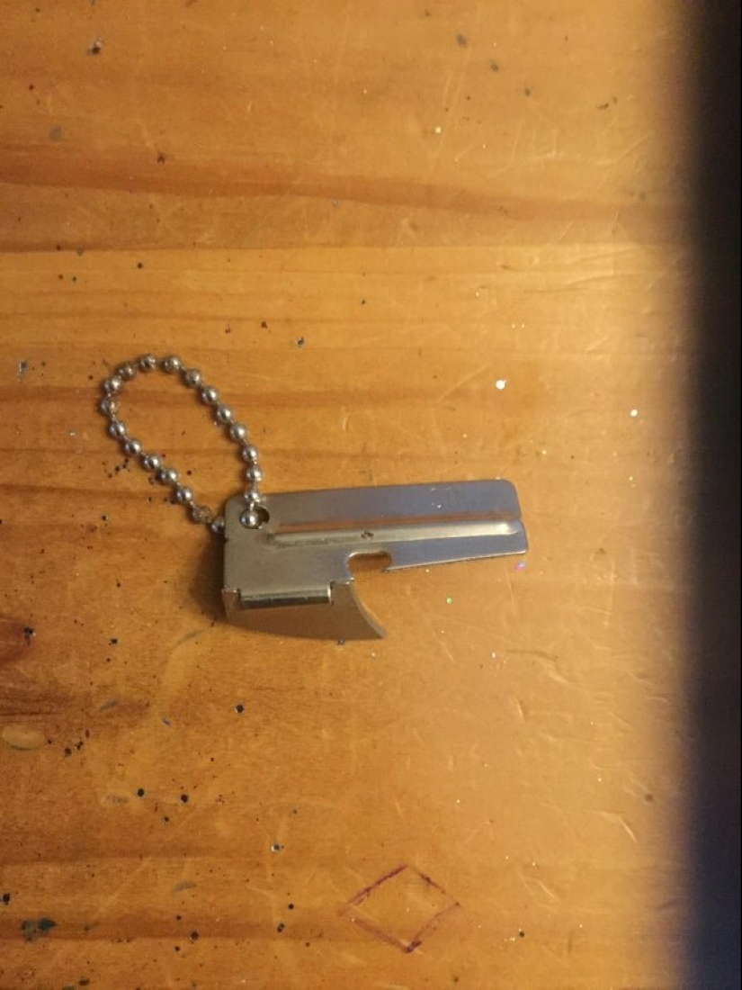 24 interesantes, pero oscuro sujeto, el cual tuve que pedir en la Red 24 interesantes, pero oscuro sujeto, el cual tuve que pedir en la Red