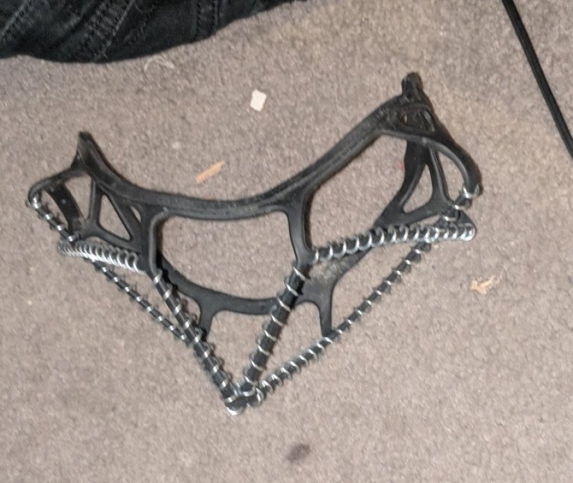 24 interesantes, pero oscuro sujeto, el cual tuve que pedir en la Red 24 interesantes, pero oscuro sujeto, el cual tuve que pedir en la Red