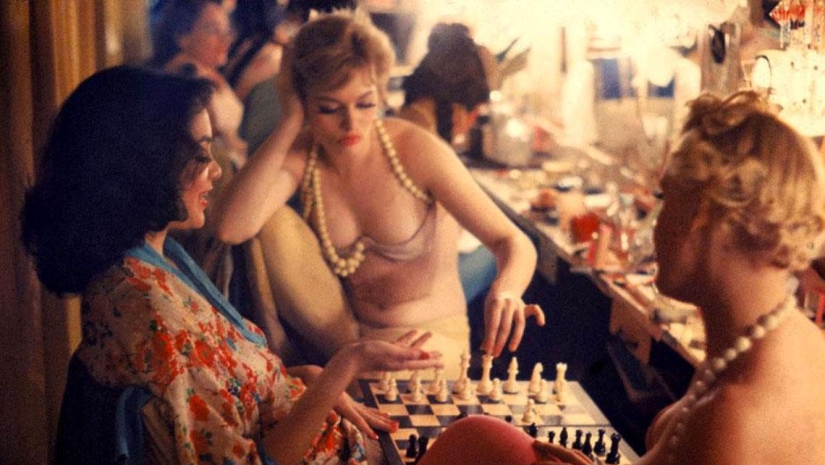 24 seductive picture style icons of the XX century 24 seductive picture style icons of the XX century