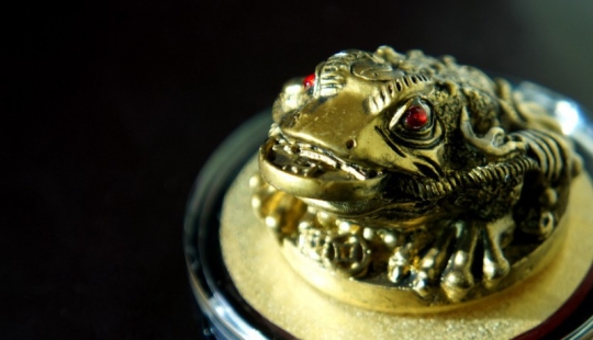 25 amulets for good luck from all over the world