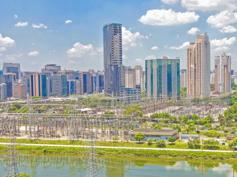 25 Best City Skylines 25 Best City Skylines