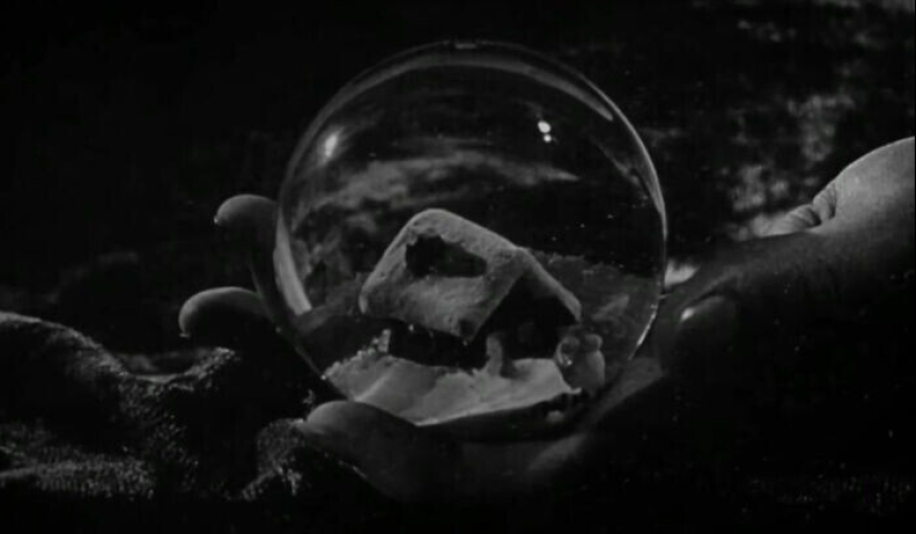 25 "complot" en famosas películas y su explicación 25 "complot" en famosas películas y su explicación