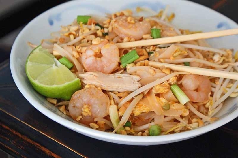 25 platos nacionales increíblemente deliciosos que son una visita obligada