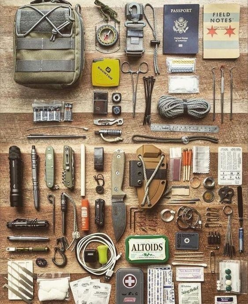 25 sets that sofa survivalists brag about on the Internet 25 sets that sofa survivalists brag about on the Internet