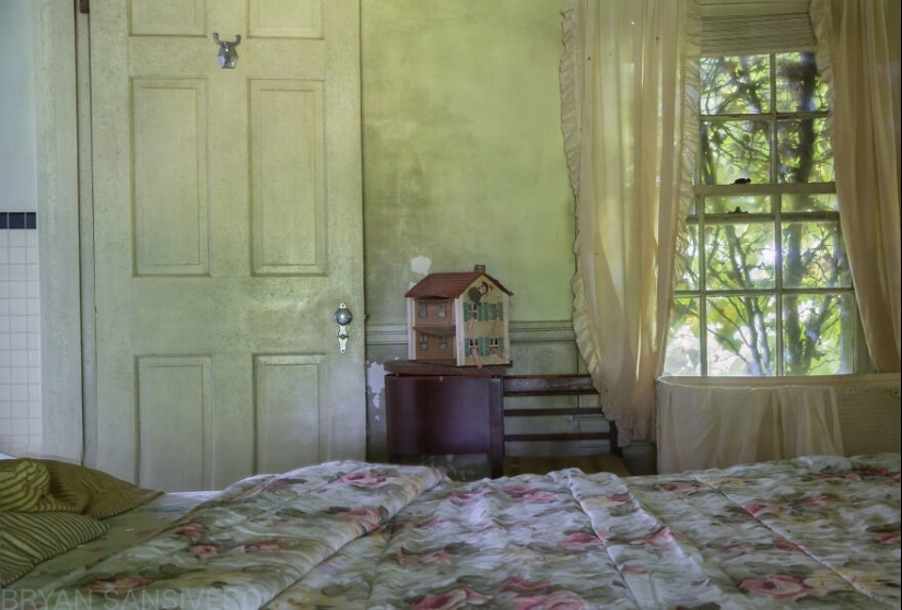 27 espeluznantes fotos de una granja abandonada 27 espeluznantes fotos de una granja abandonada