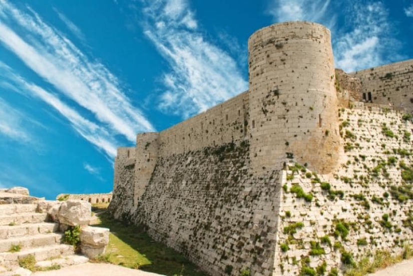 27 places to visit before it's too late 27 places to visit before it's too late