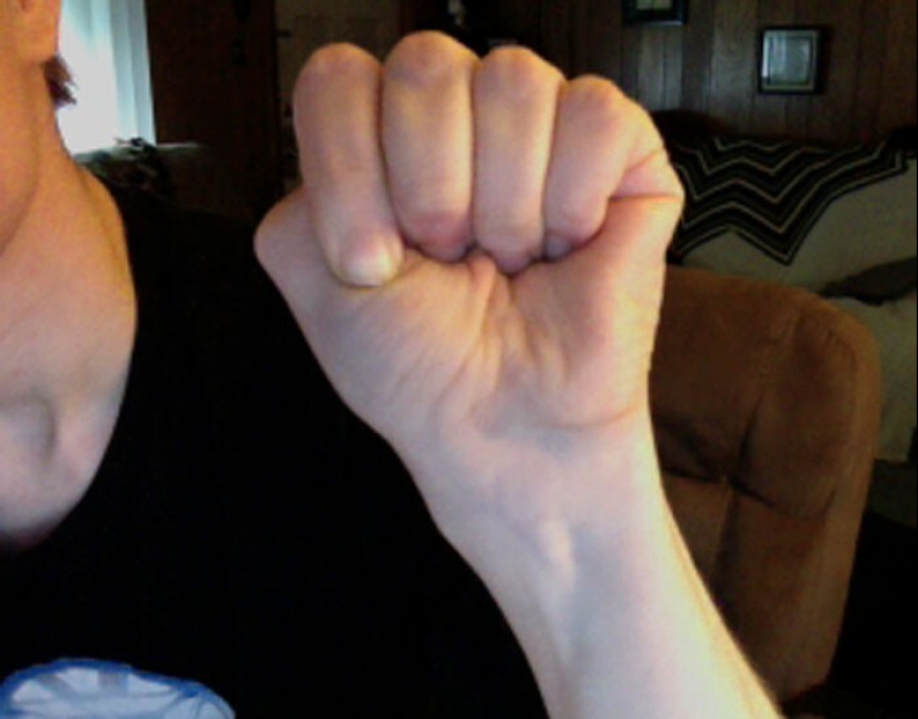 27 useful tricks with our body that you may not have known about 27 useful tricks with our body that you may not have known about