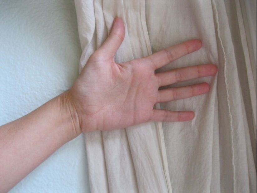 27 useful tricks with our body that you may not have known about 27 useful tricks with our body that you may not have known about