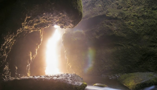 28 pictures from Iceland from in love with her photographer 28 pictures from Iceland from in love with her photographer