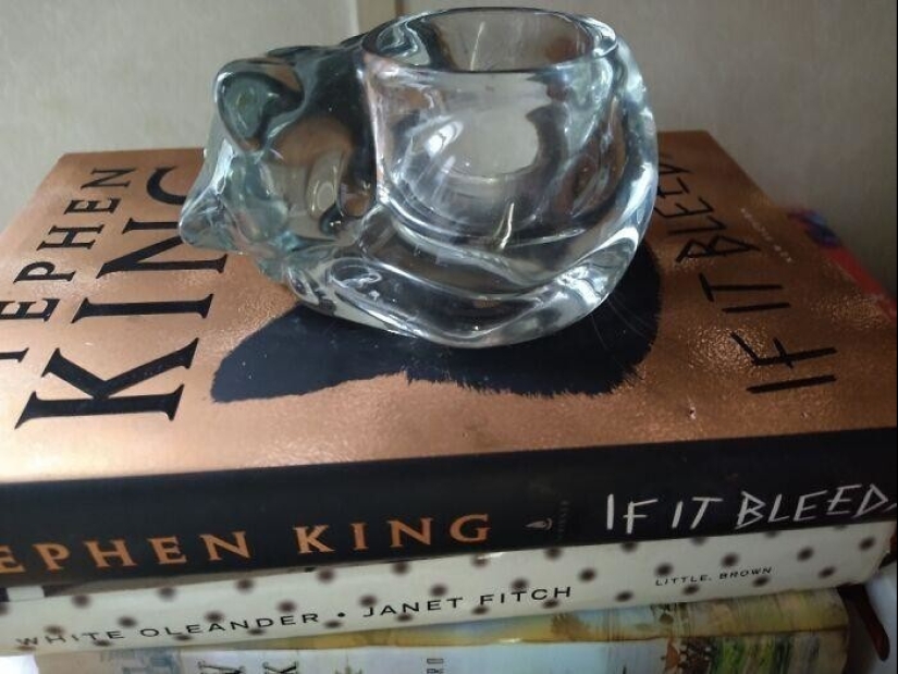 30 cute, quirky and unsettling finds from second-hand stores 30 cute, quirky and unsettling finds from second-hand stores