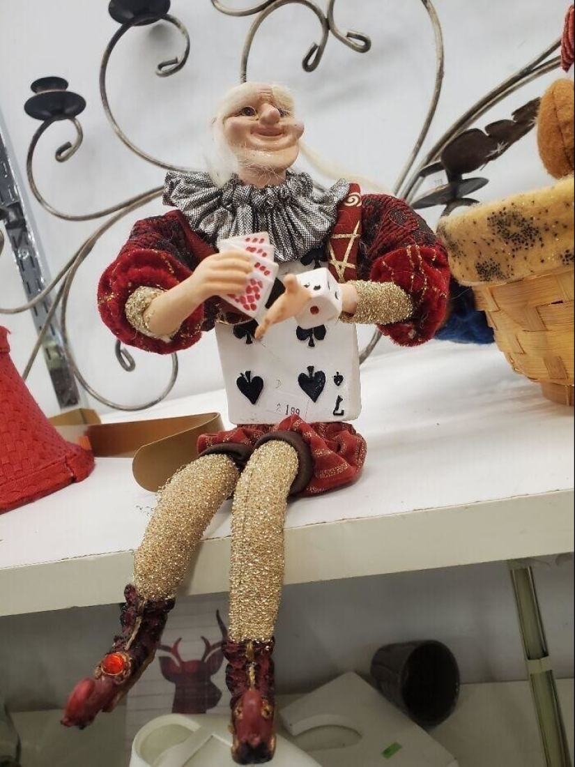 30 cute, quirky and unsettling finds from second-hand stores 30 cute, quirky and unsettling finds from second-hand stores