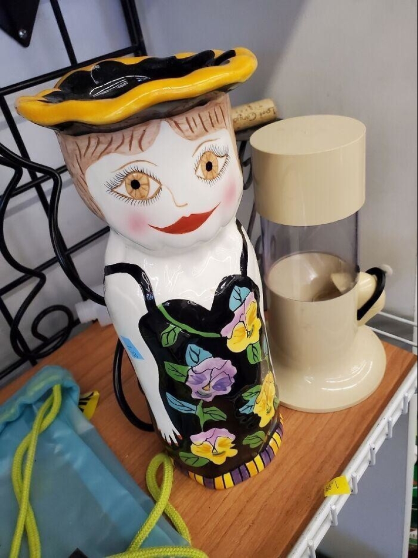 30 cute, quirky and unsettling finds from second-hand stores 30 cute, quirky and unsettling finds from second-hand stores