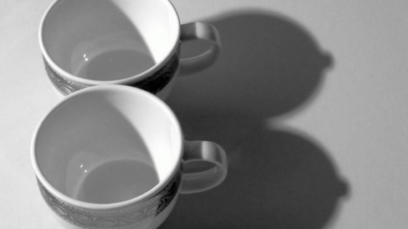 30 funny photos of shadows that look like something else 30 funny photos of shadows that look like something else