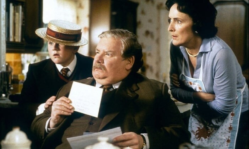 30 ironic and unexpected "thoughts out loud" about famous films 30 ironic and unexpected "thoughts out loud" about famous films