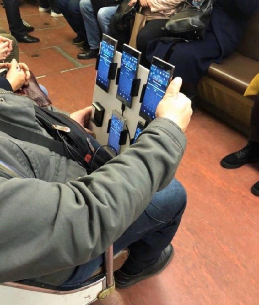 30 people whose behavior cannot be explained logically 30 people whose behavior cannot be explained logically