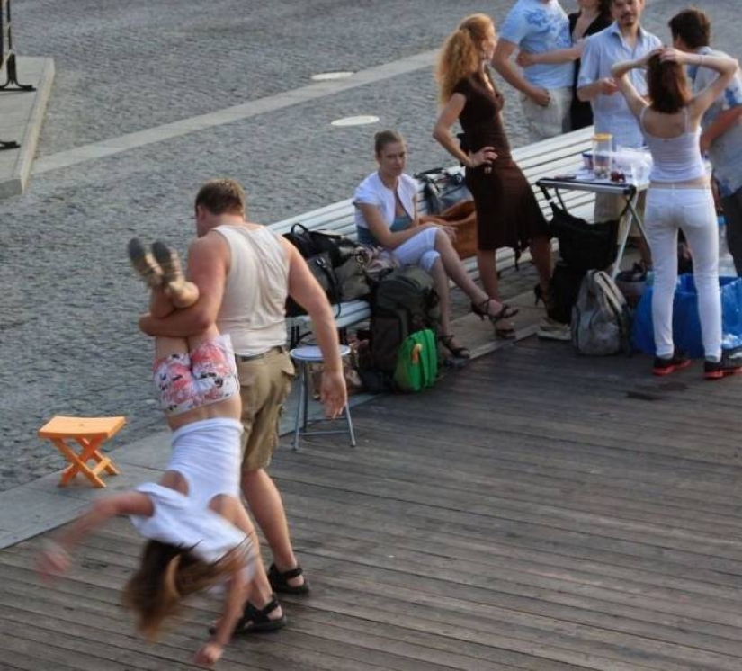 30 personas cuyo comportamiento no se puede explicar lógicamente 30 personas cuyo comportamiento no se puede explicar lógicamente