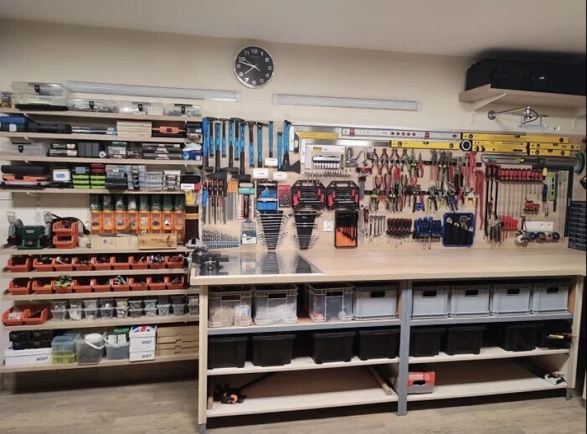 33 examples of space organization by real perfectionists 33 examples of space organization by real perfectionists