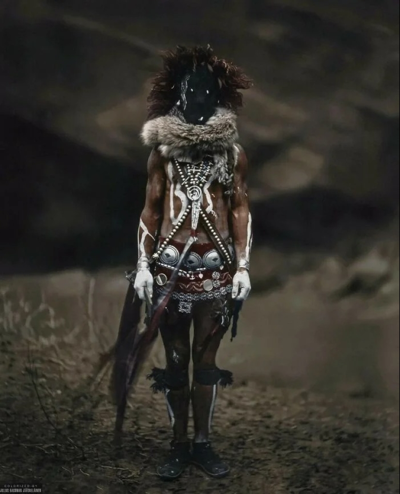 35 color photos from the past and the history behind them 35 color photos from the past and the history behind them