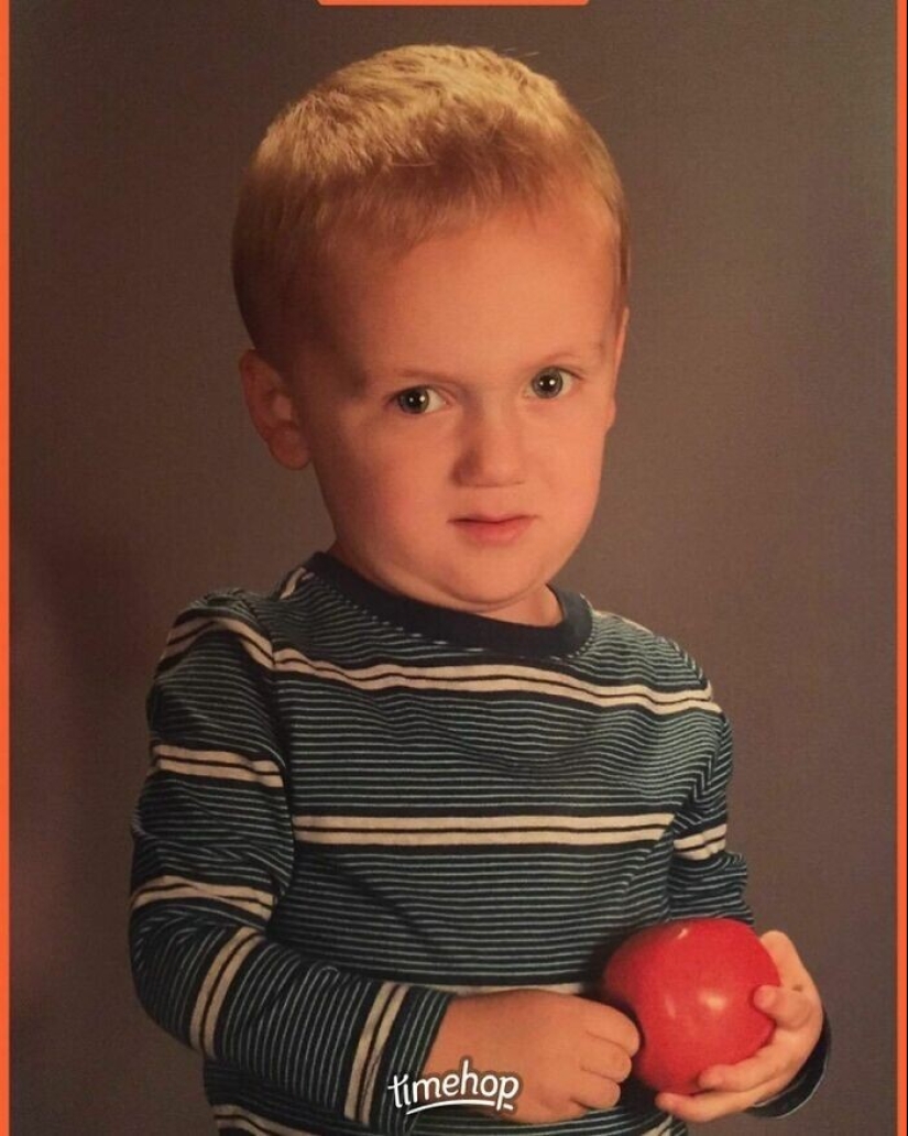 35 fotos de álbumes escolares que hicieron reír a los padres a través de las lágrimas 35 fotos de álbumes escolares que hicieron reír a los padres a través de las lágrimas