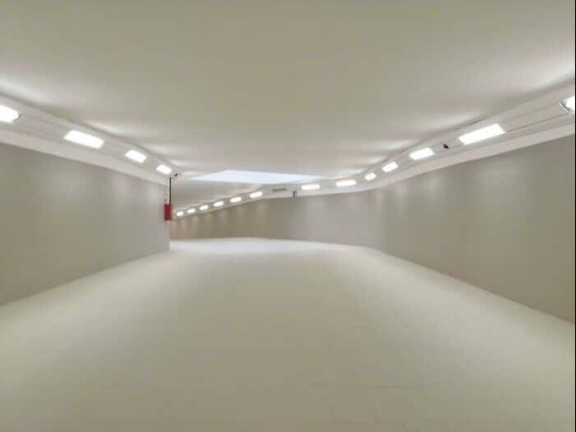 35 photos of deserted spaces that make you uncomfortable 35 photos of deserted spaces that make you uncomfortable