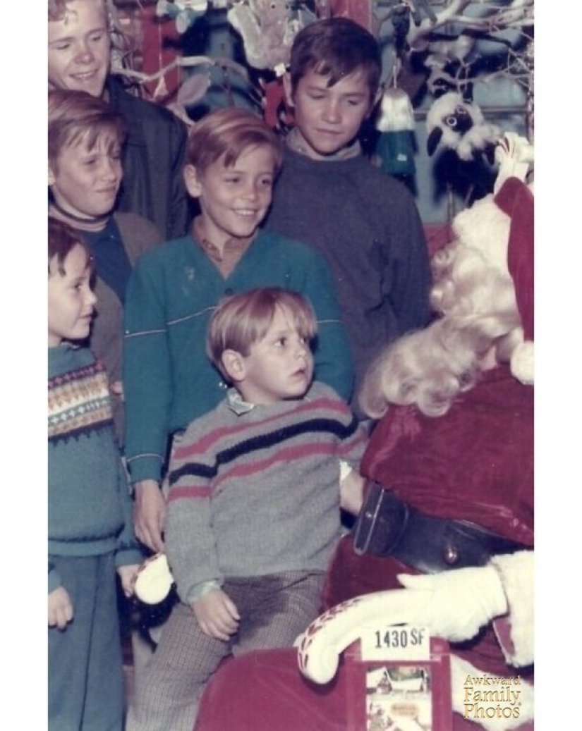 35 worst Christmas photos