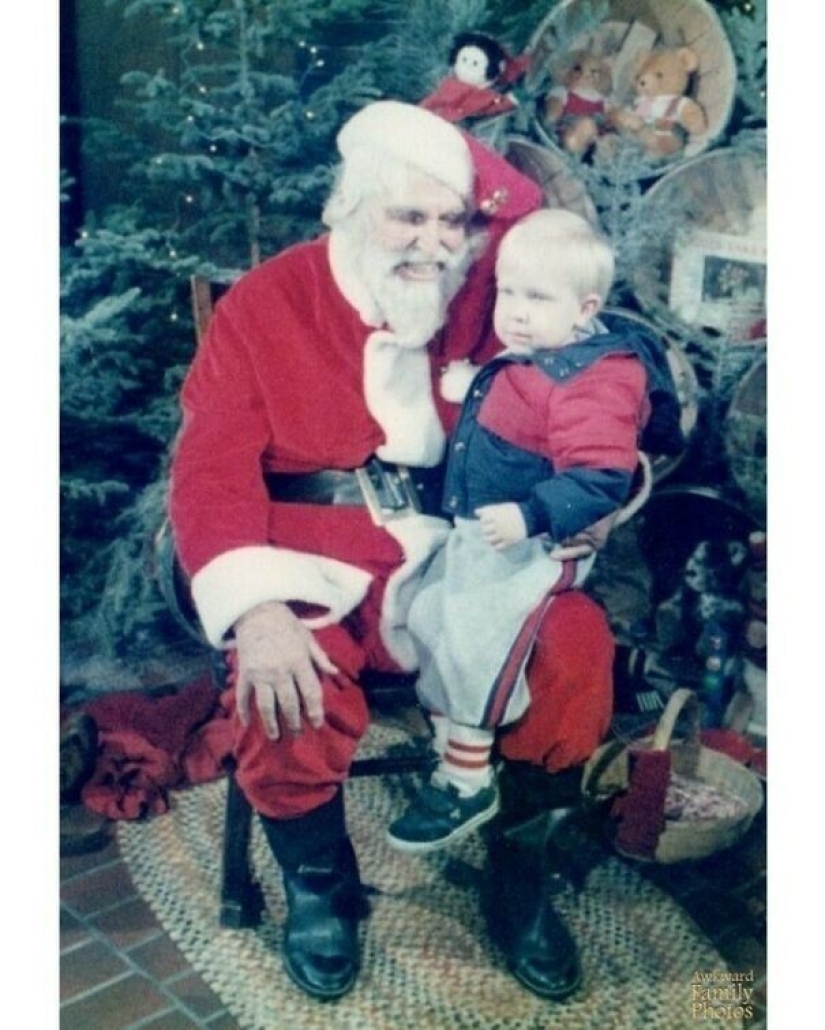 35 worst Christmas photos