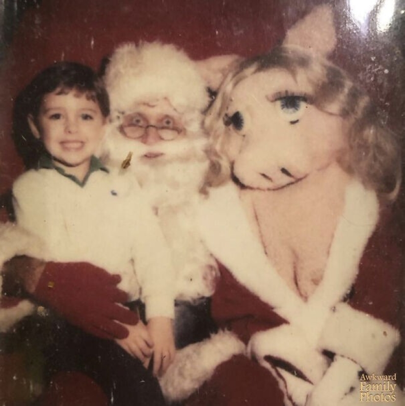 35 worst Christmas photos