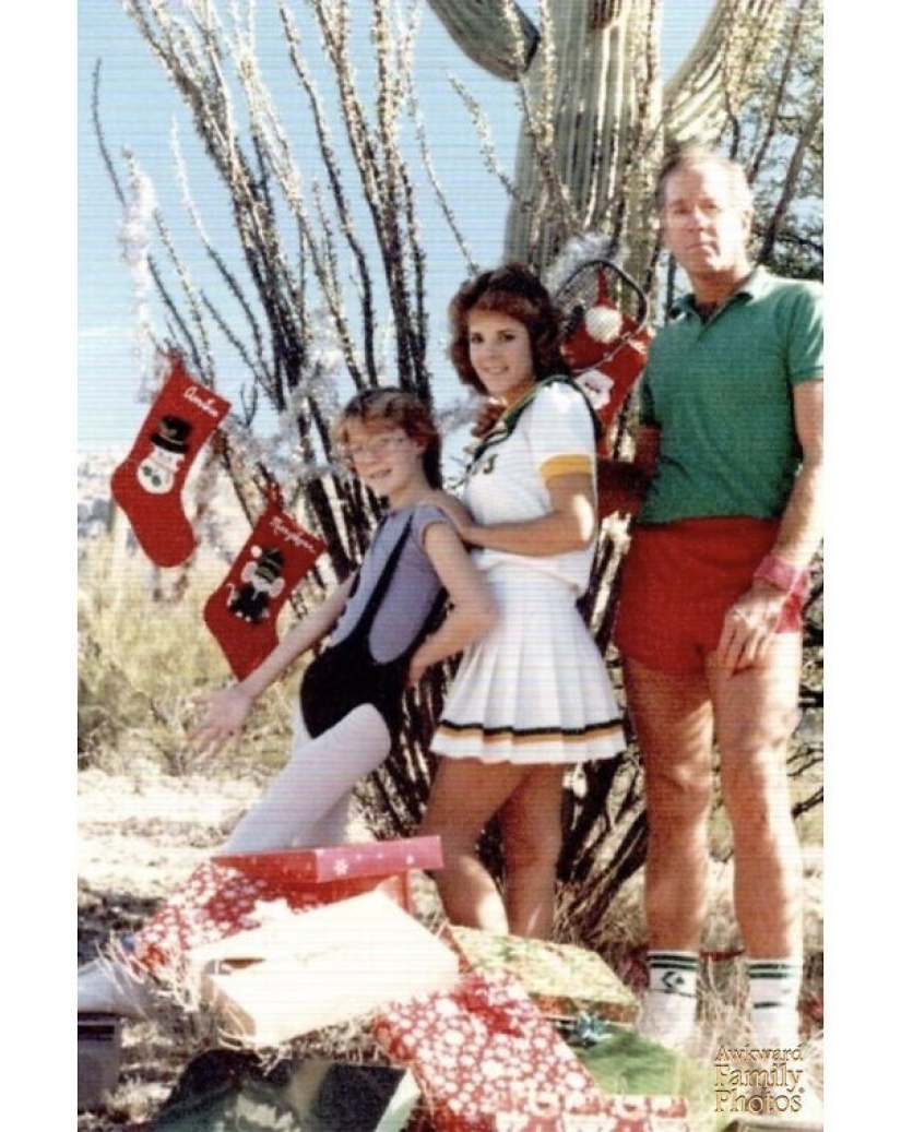 35 worst Christmas photos