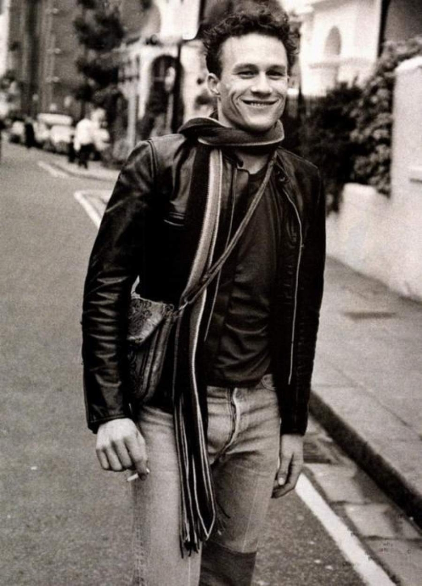 37 rare photos of celebrities that will surprise you 37 rare photos of celebrities that will surprise you