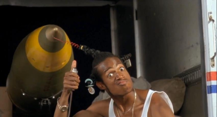 'Don't Be a Menace to South Central': How a Parody of Ghetto Dramas Became a Cult Movie 'Don't Be a Menace to South Central': How a Parody of Ghetto Dramas Became a Cult Movie