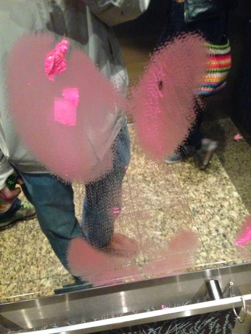 40 examples of terrible hotel guests and rented apartments