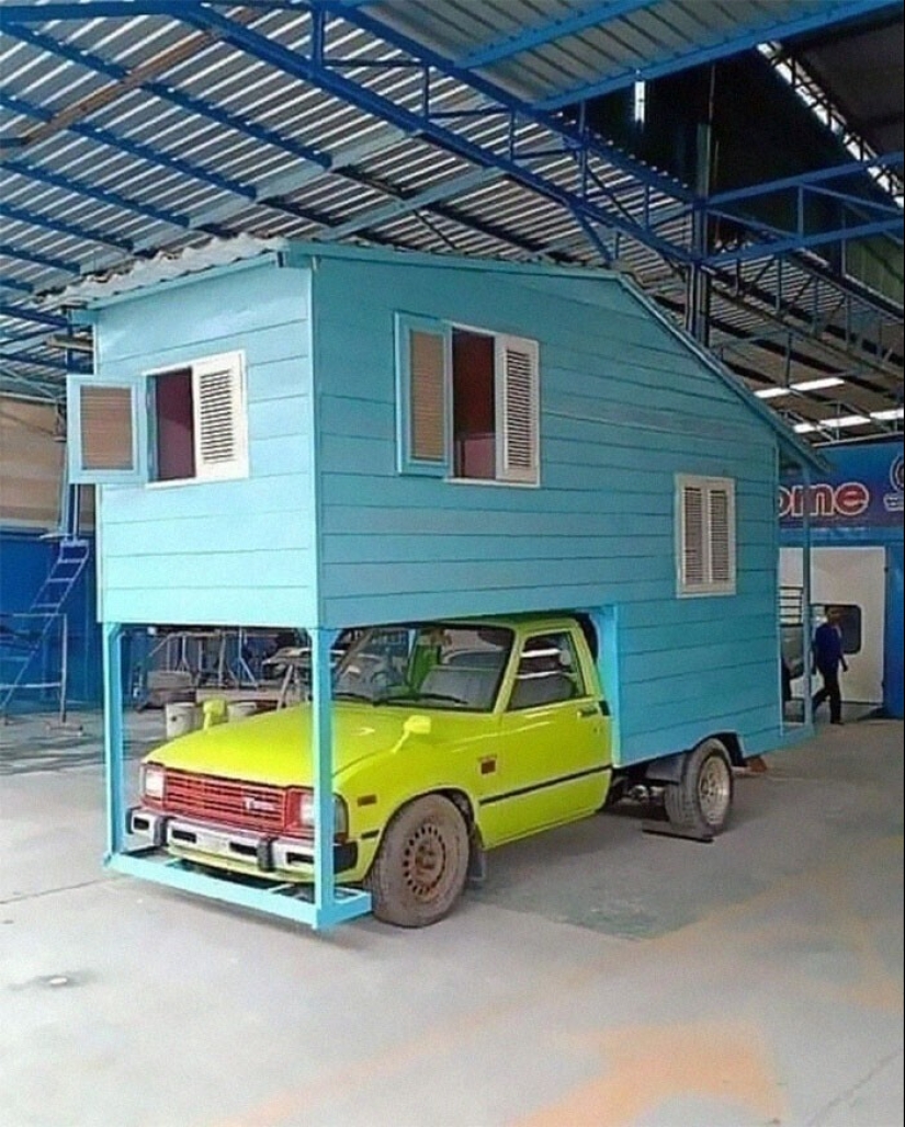 40 questionable architectural solutions that you can't take your eyes off 40 questionable architectural solutions that you can't take your eyes off