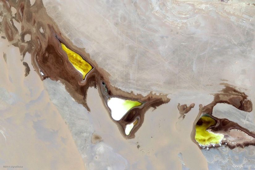 44 amazing abstract images from Google Earth 44 amazing abstract images from Google Earth