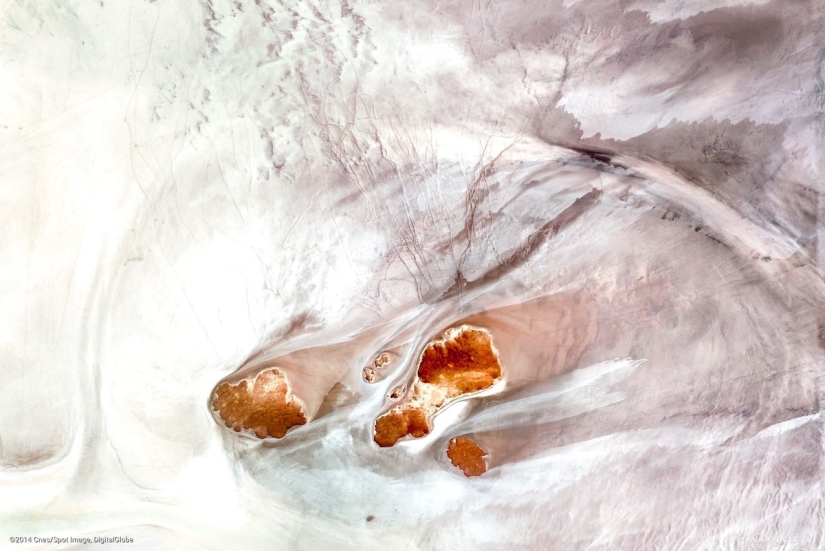 44 amazing abstract images from Google Earth 44 amazing abstract images from Google Earth