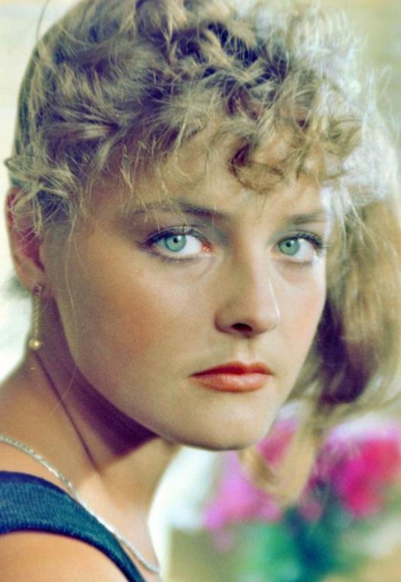 5 Actrices que podrían jugar en el "Intergirl" en lugar de Elena Yakovleva