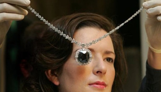 7 cursed jewels that brought misfortune to the owners