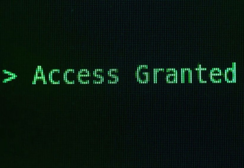 7 signs that your phone was hacked and listen 7 signs that your phone was hacked and listen