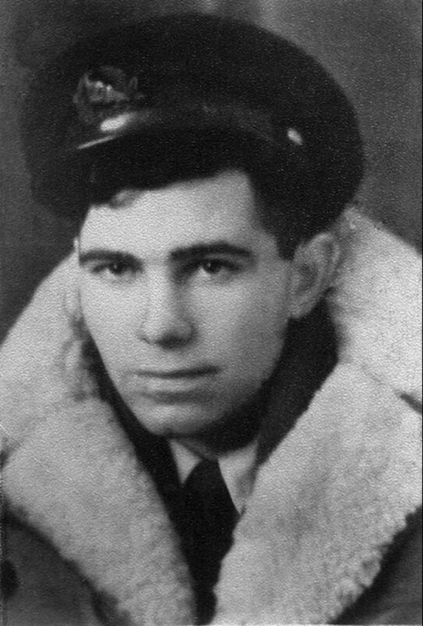 A life worthy of a novel: Vadim Tumanov, a sailor, a prisoner, a gold digger and a friend of Vysotsky A life worthy of a novel: Vadim Tumanov, a sailor, a prisoner, a gold digger and a friend of Vysotsky