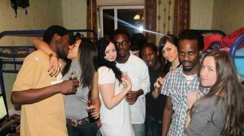 A moment of black humor, or the Simple everyday life of Africans in Russia A moment of black humor, or the Simple everyday life of Africans in Russia