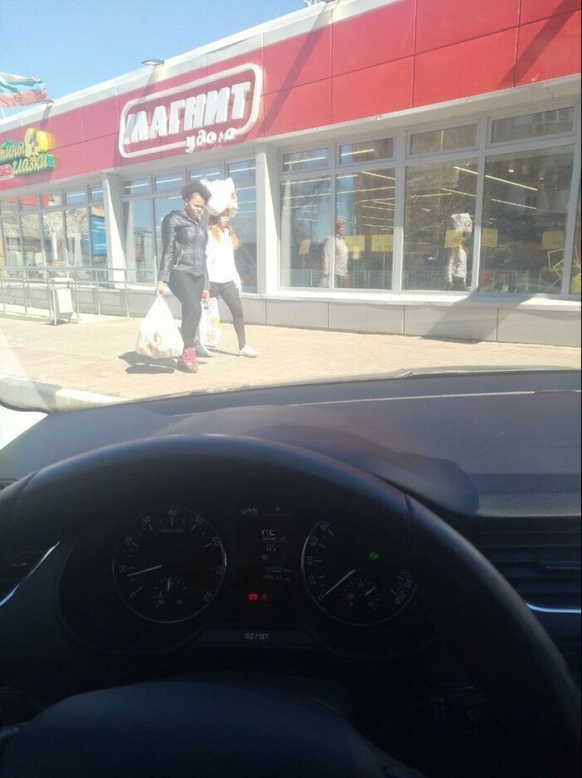 A moment of black humor, or the Simple everyday life of Africans in Russia A moment of black humor, or the Simple everyday life of Africans in Russia