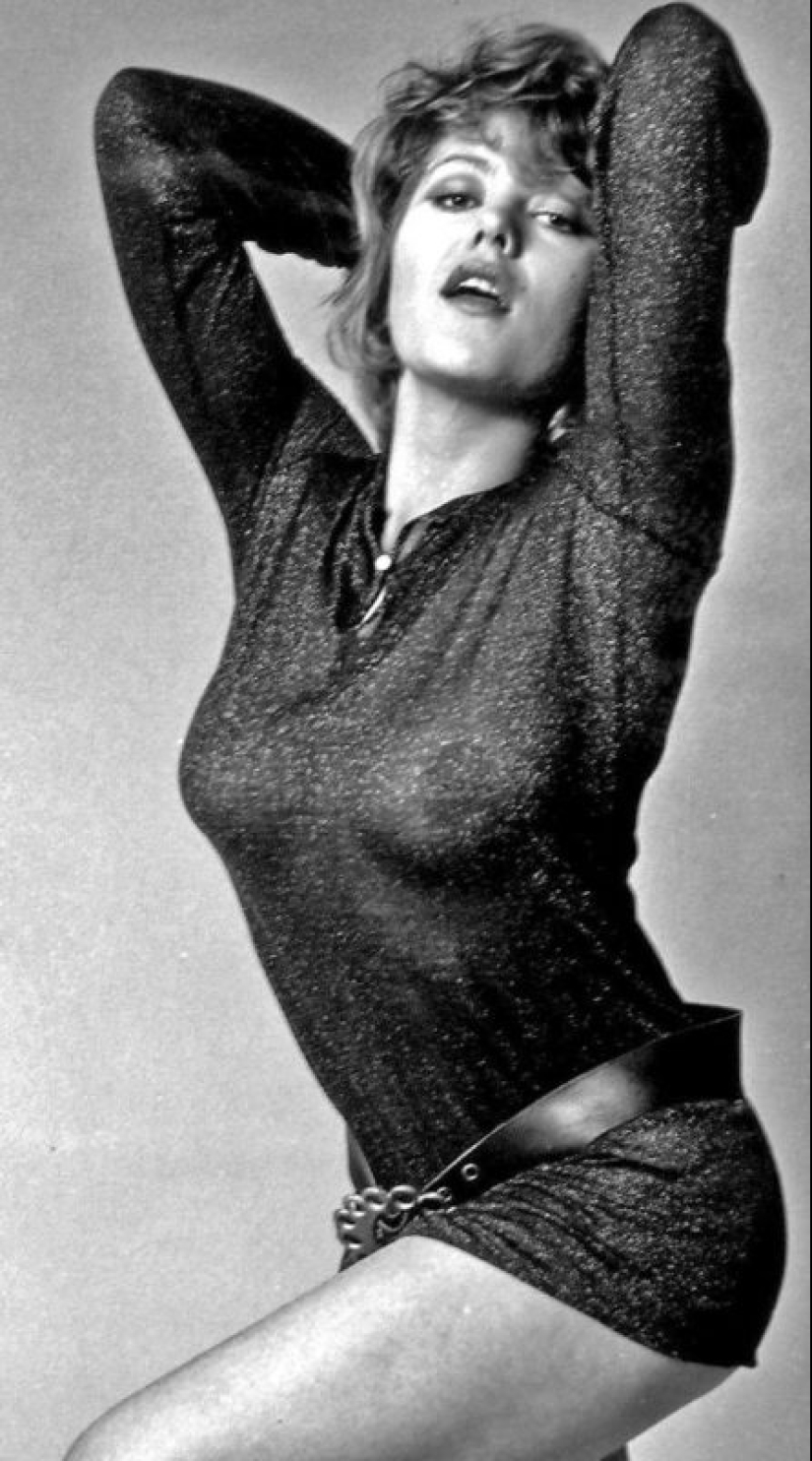 A sexy Margaret Nolan: Busty sex bomb from prudish England A sexy Margaret Nolan: Busty sex bomb from prudish England